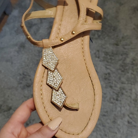 Sandals - Picture 3 of 3